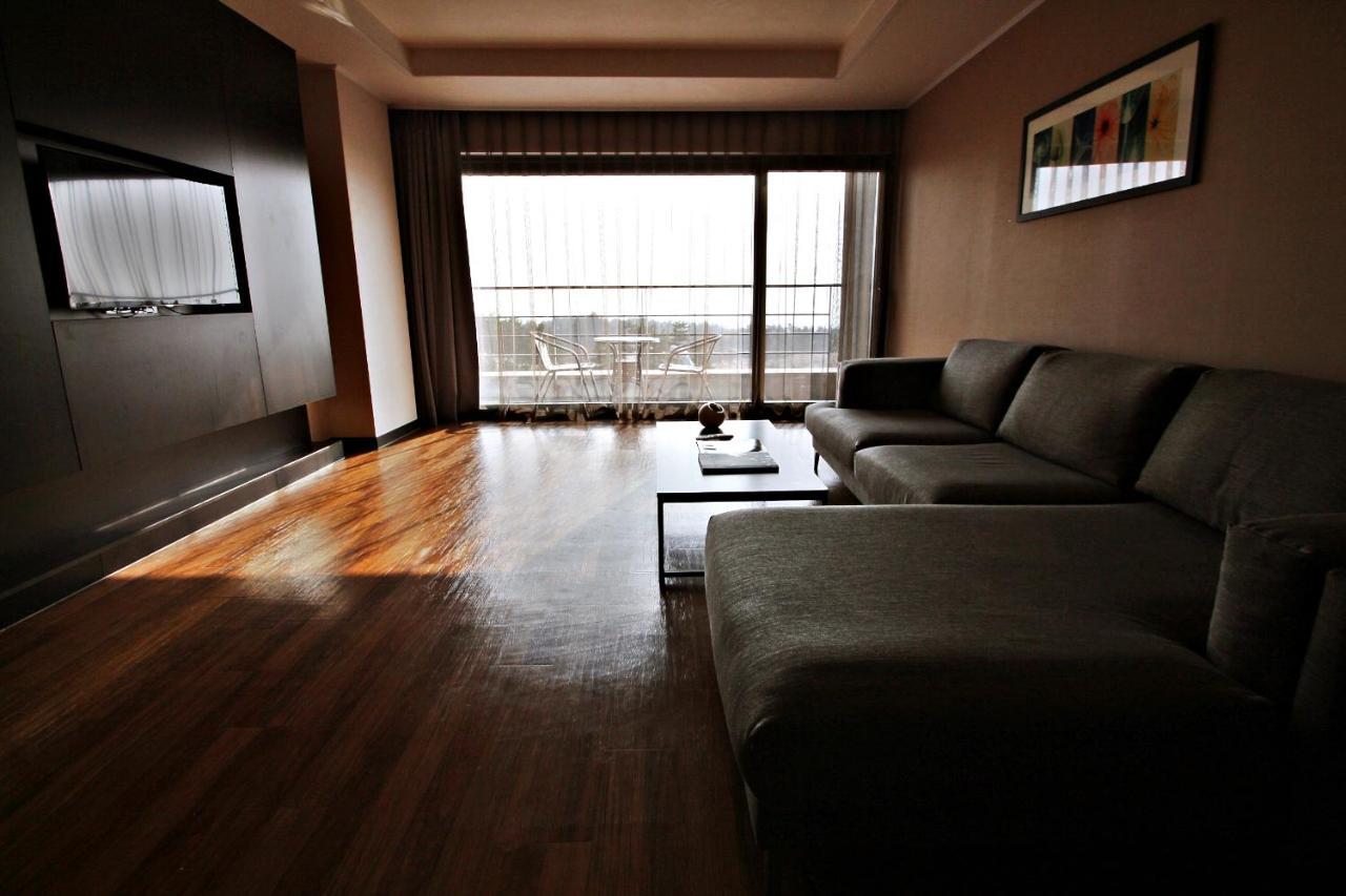 Luceville Seogwipo Exterior foto